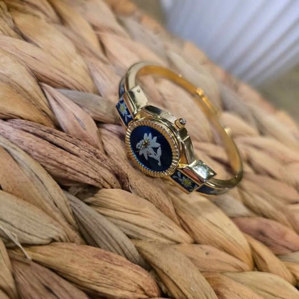R. Müller Swiss Quartz Bangle Watch